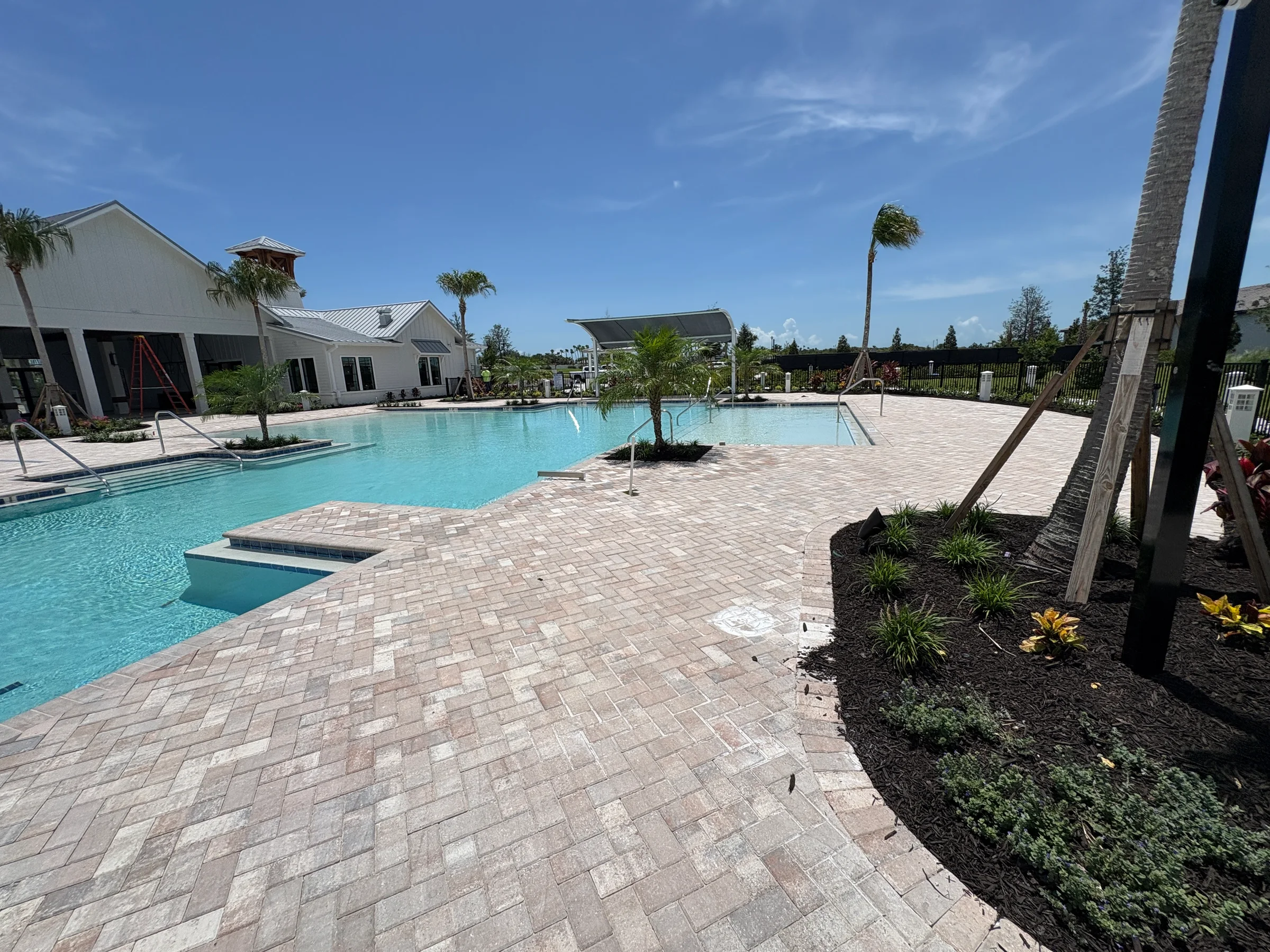 Large-format pool deck